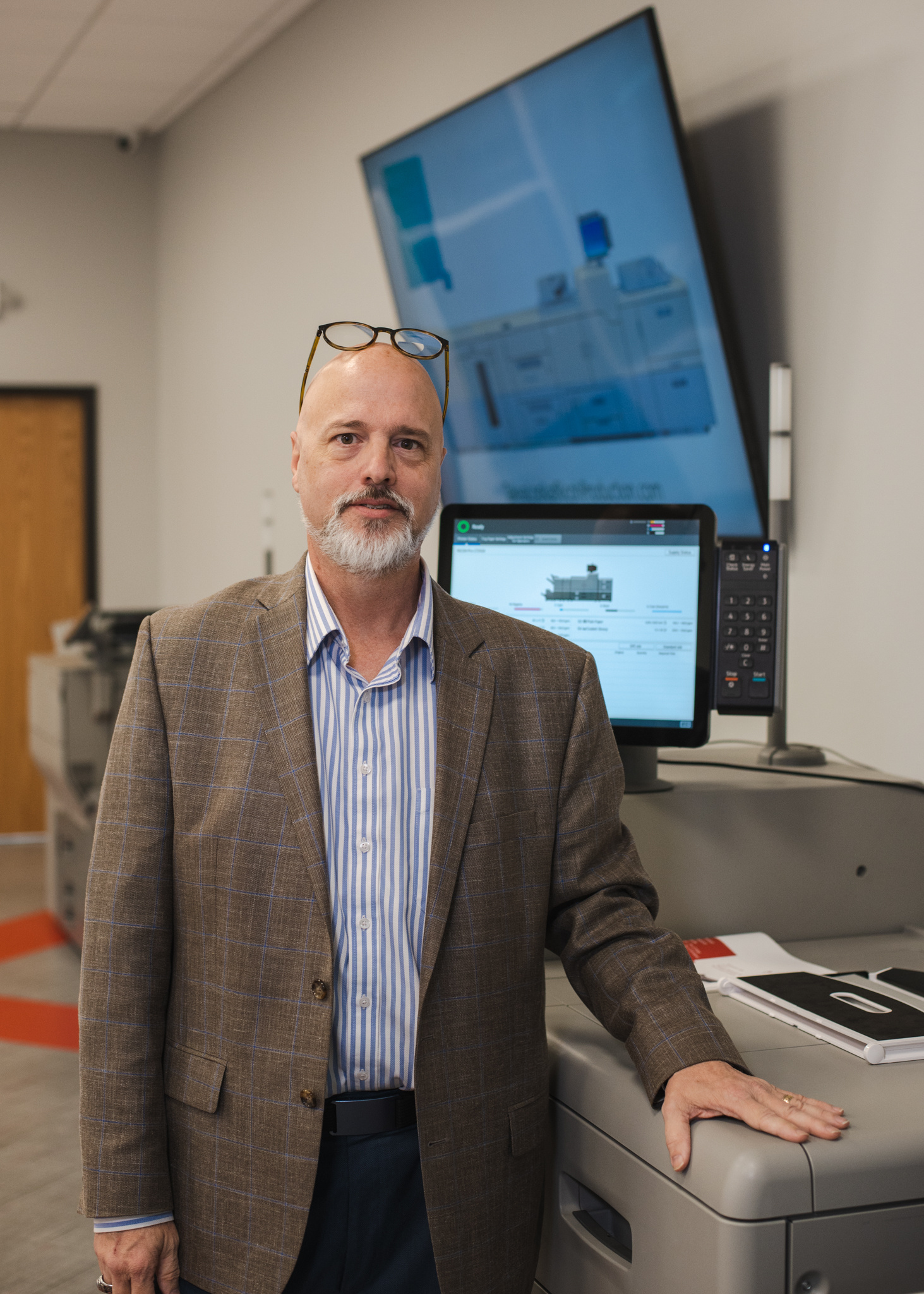 How do document management systems work?
